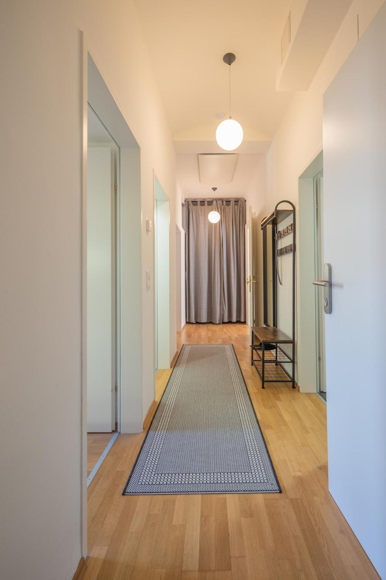 M&O Apartment, Zentral In Innenstadt-& Bahnhofsnaehe - Parkgarage Graz Eksteriør bilde