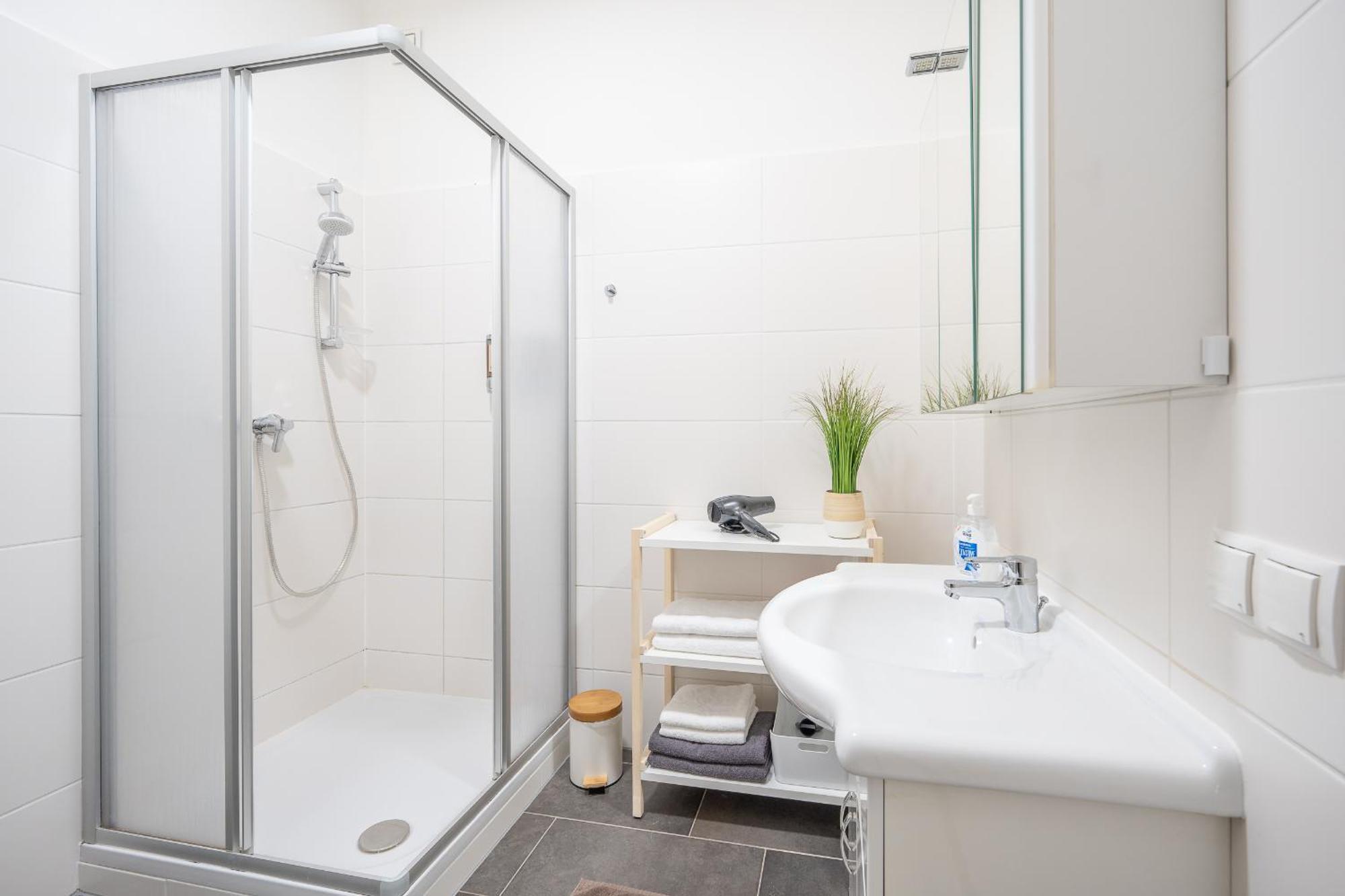 M&O Apartment, Zentral In Innenstadt-& Bahnhofsnaehe - Parkgarage Graz Eksteriør bilde